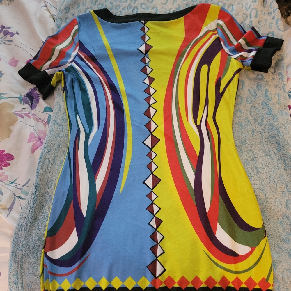 Short mini dress
